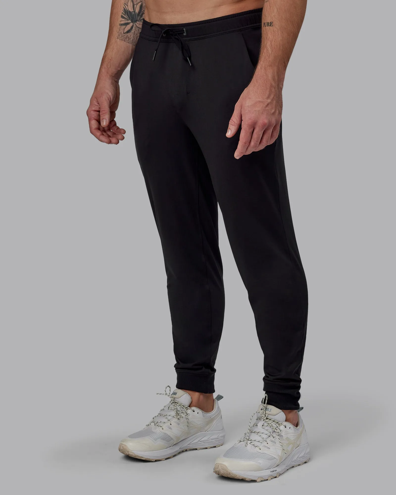 Restore CloudFLX Joggers - Black